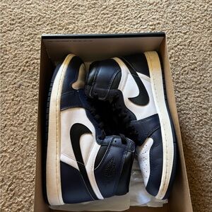 Authentic Jordan 1 Retro High OG Midnight Navy Sz 10.5